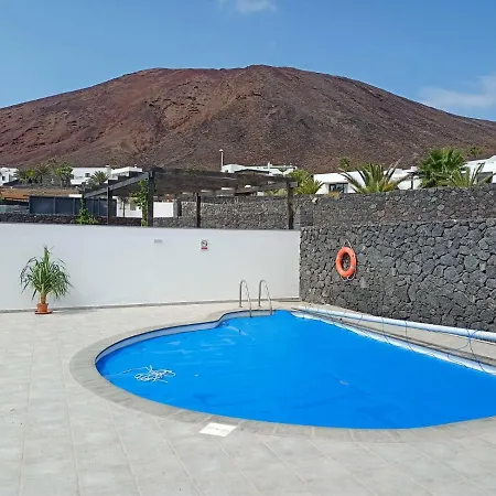 Villa Under The Volcano In Playa Blanca *